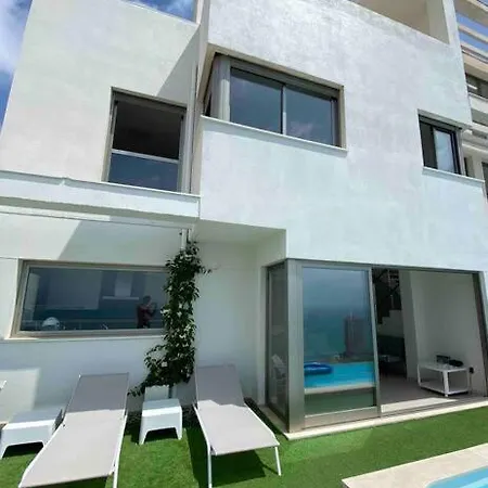 Villa Faro Cullera. Pareada. Infinity Pool . Faro de Cullera