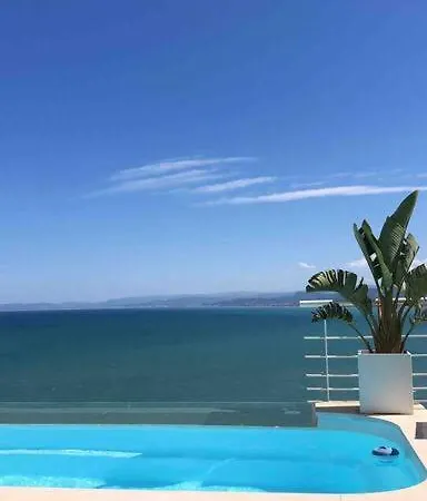 Faro Cullera. Pareada. Infinity Pool . Villa